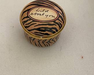 Halcyon Days England enamel pill box