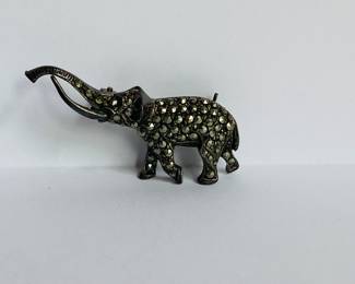 Sterling silver elephant pin 