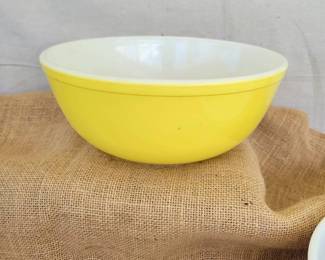 4qt Mixing Bowl 404 "Primary Yellow"
