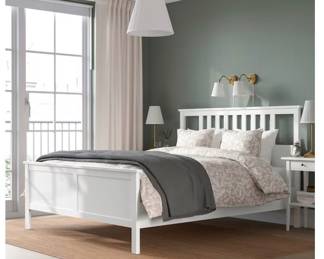 IKEA HEMNES / Bed frame, white stain/Luröy, Queen with mattress.