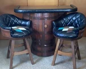001 Barrel bar And stools