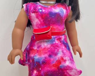 American Girl Of The Year Doll Luciana
Lot #: 3