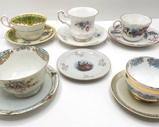 Vintage Fine China: 6 Saucers & 5 Teacups: Bavaria, Rosina, Aynsley, Royal Vale, Royal Grafton & More
Lot #: 15