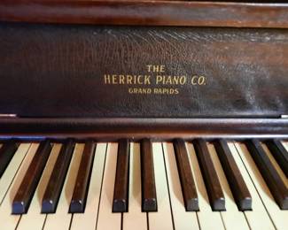 Vintage Herrick Piano
Pic 1 of 2