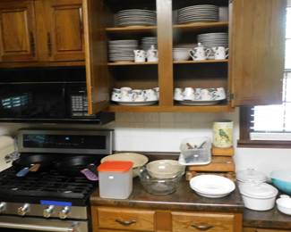 Stove and microwaved pictured here is Not For Sale