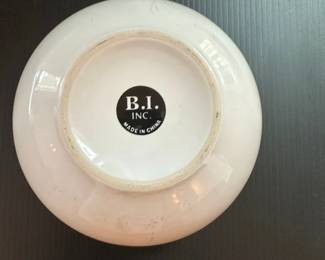 B.I. Inc Chili bowls
