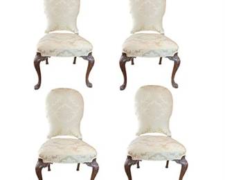 Lot 019  
Antique Queen Anne Style Dining Chairs