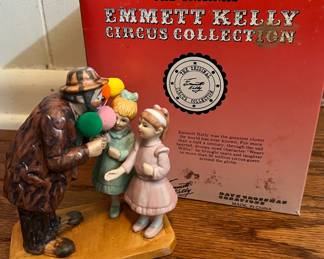 Emmett Kelly figurines