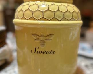 Boston Warehouse Trading Corp Ceramic Goody Jar