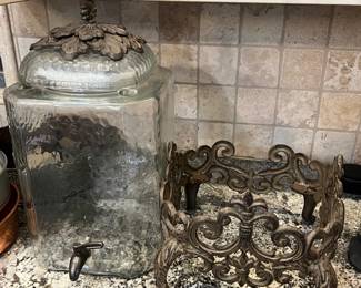 Beverage Dispenser with Stand