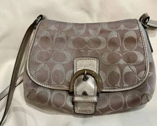 Coach Purse (to be authenticated)