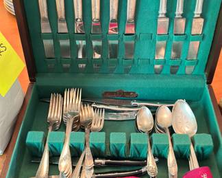 Silverware set