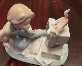 This Sale has a Ton of Lladro and Other Figurines