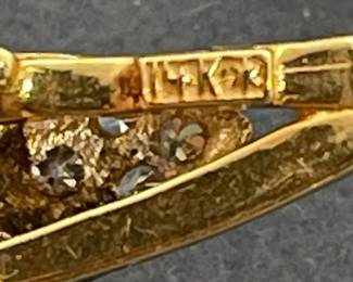 14 Kt Yellow Gold Multi-diamond Ring - Approximately 2.75 Carats Total Weight