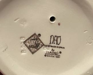 This Sale has a Ton of Lladro and Other Figurines