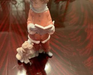 This Sale has a Ton of Lladro and Other Figurines