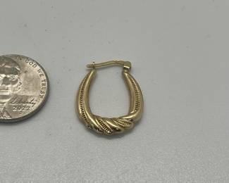 10 Kt Yellow Gold Hoop Earrings