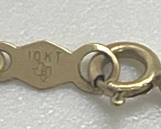 10 Kt - 3 Diamond Pendant Necklace