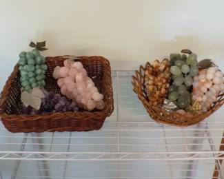 Jade, Quartz and others Grape Bunches