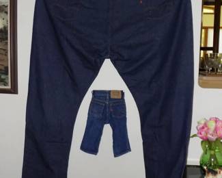 Worlds largest and worlds smallest pair of jeans