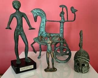 To see all 200+ pictures, visit https://www.sophiasestatesales.com/current-estate-sales and click on the link.