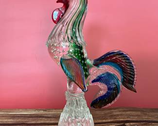 To see all 200+ pictures, visit https://www.sophiasestatesales.com/current-estate-sales and click on the link.