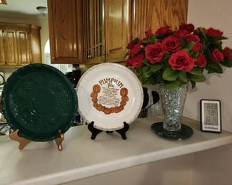 Pie Plates - Chrystal Vase
