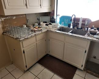 Kitchen cabinets and countertops