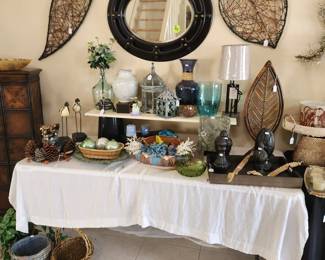 Loads of beautiful decor