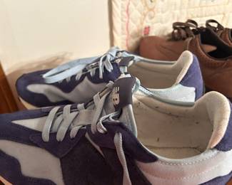 Tennis shoes - The Intelligent Choice