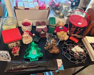 Candles, Christmas items 