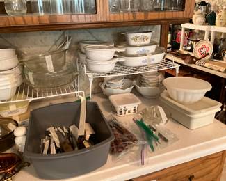 Kitchen - Corning ware, bowls, knives, Tupperware 