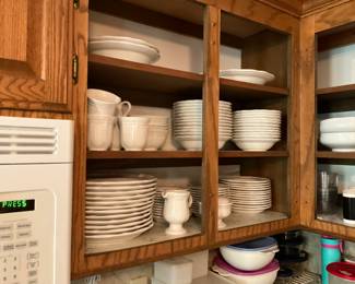 Kitchen - large set of dishes