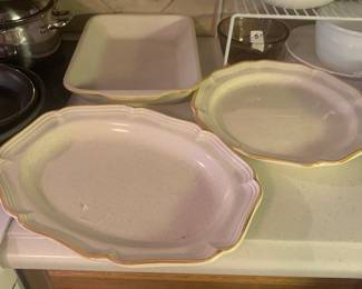 Mikasa completer platter to set of dishes 