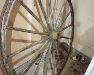 Antique wagon wheel