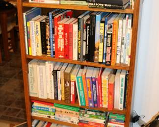 Many Books including large collection of WW2