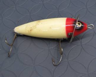 Lot 116. Vintage Heddon 3 1/4" wooden 210 Surface bait