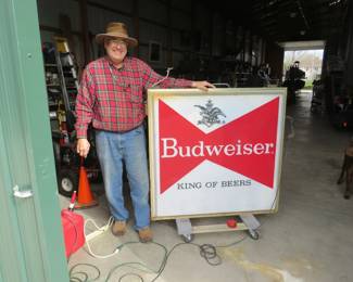 Lot 19. Lighted Budweiser parking lot sign in good condition.  49 1/2" x 48".