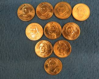Lot 194. Ten gold-colored George Washington $1.00 Presidential coins
