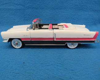 Lot 75. Road Signature 1955 Packard Caribbean.&nbsp; 1:18 scale die-cast car.