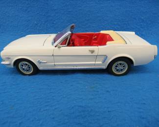 Lot 77. Mira 1964 1/2 Ford Mustang.&nbsp; 1:18 scale die-cast car.&nbsp; Missing antennae