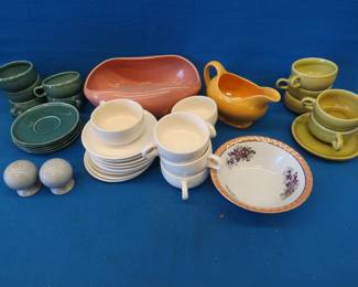 Lot 153. Pottery potpourri&nbsp; including a Russell Wright bowl and a Fiesta Ware gravy boat