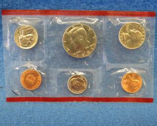 Lot 304. 1987 D US Mint set