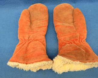 Lot 316. "A pair of choppers"