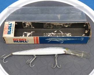 Lot 64. Vintage&nbsp; Rebel 5 1/2" Spoonbill Minnow D3003S with box