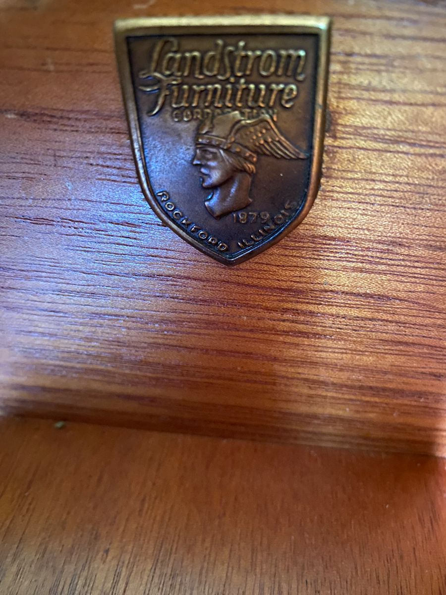 Jeanine's Estate Sales Roscoe starts on 5/24/2024