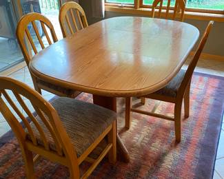 Modern Kitchen table & chairs 