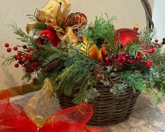 XL Christmas Basket 