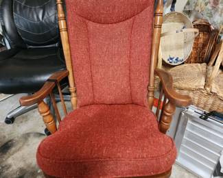 Vintage Rocking Chair - Perfect to rock all those Grandbabies