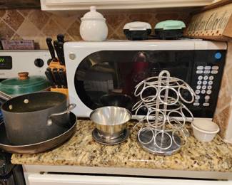 Microwave - Pots
